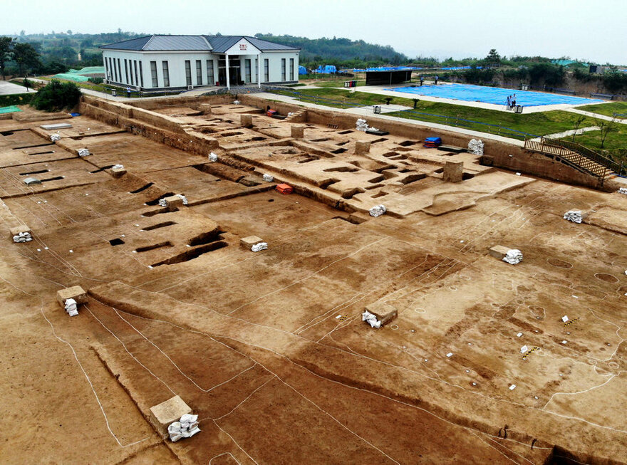 Ten Years: The Transformation of Zhengzhou_fororder_16.JPG