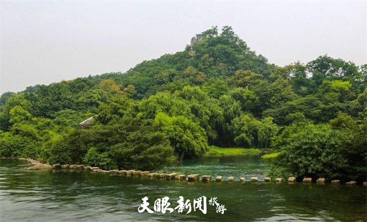 贵阳花溪：繁花似锦 溪水长流