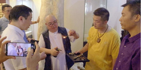 省沉香协会与屯昌县沉香产业共谋发展