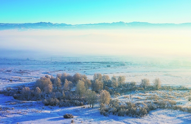 阿勒泰發展冬季全域旅遊冰天雪地也是金山銀山