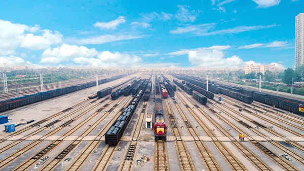 6月20日實行新列車運行圖 廣西進京高鐵旅時縮短