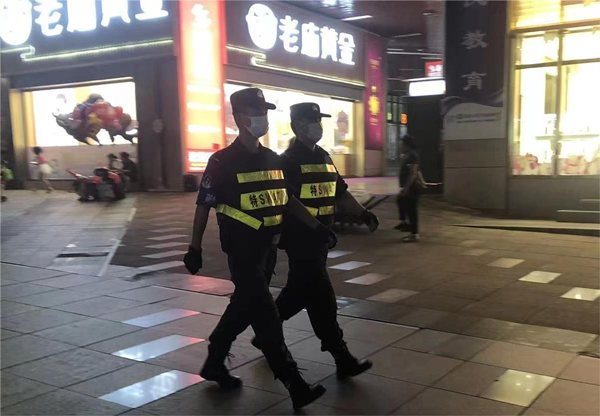 重庆涪陵警方全面启动夏季夜间巡逻防控工作_fororder_图片1