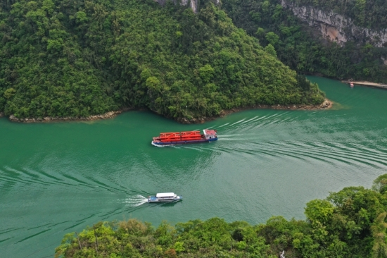 Pengshui, Chongqing: Wujiang Waterway Fully Reopens for Sailing_fororder_图片4