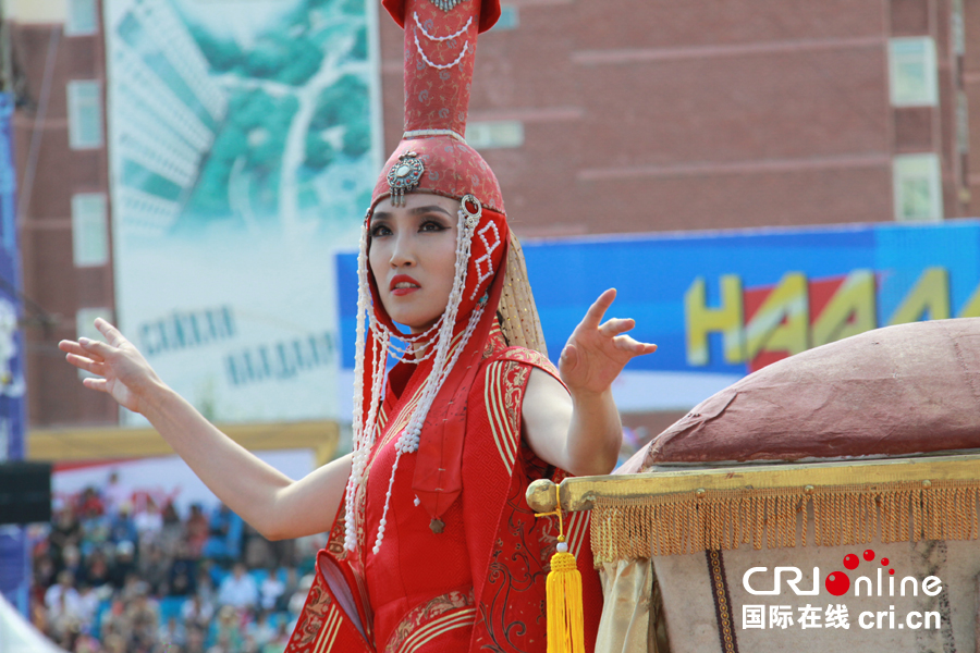 蒙古国国庆那达慕在乌兰巴托开幕人民期待中国总理到访