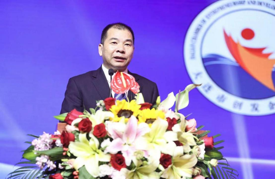 创发盛典 |“小船渔村”大连市创发企业商会2022年度颁奖典礼