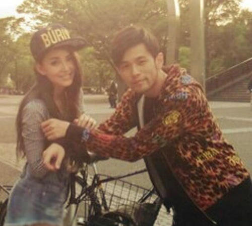 昆凌花7小时为女儿做蛋糕 揭秘周杰伦的情感秘史