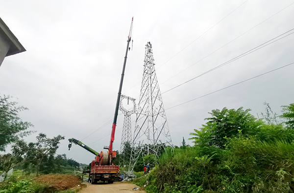 宜宾南溪：“三线”迁改清零 渝昆5标段施工无阻_fororder_微信图片_20220708094203