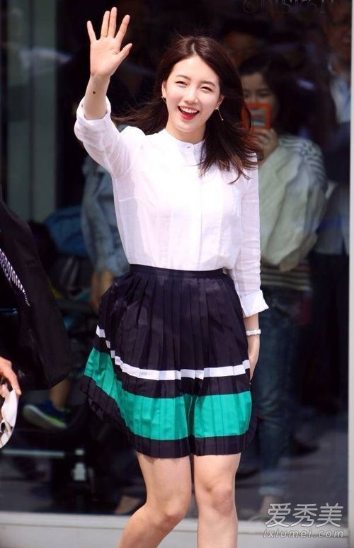 裴秀智《任意依戀》收視高 秀智戲外也超會穿