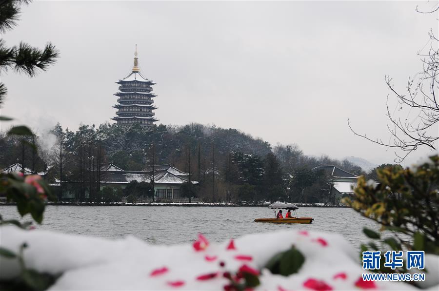 杭州西湖：殘雪依稀寒意濃