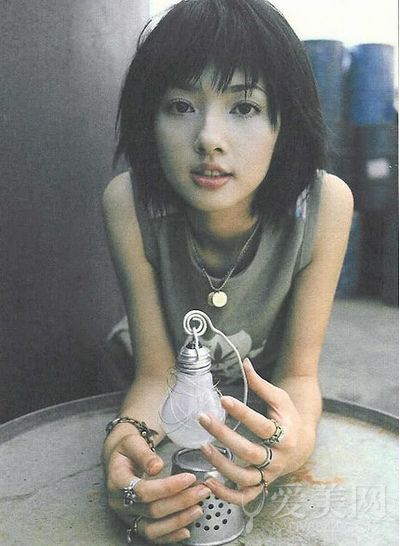 刘亦菲郑爽张柏芝郭碧婷陈意涵 天生少女颜的女星们
