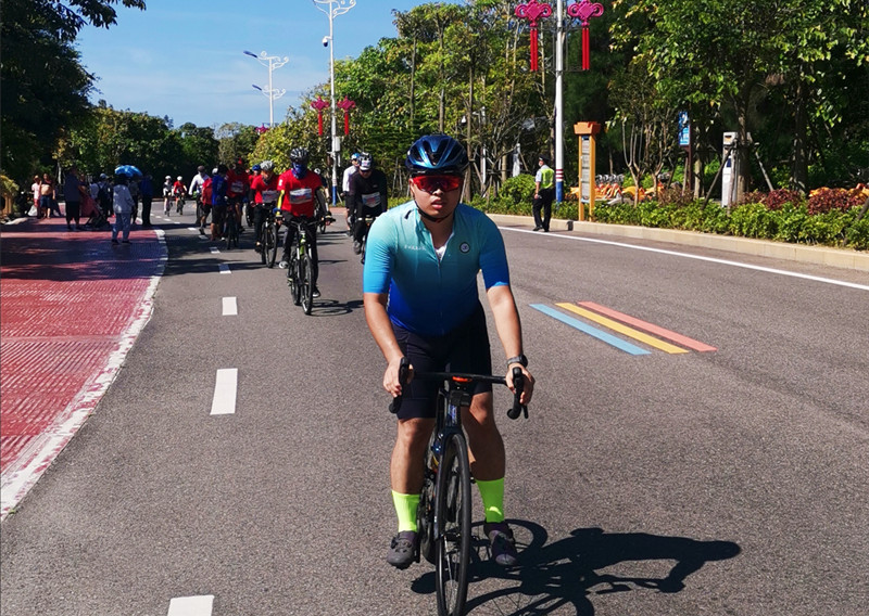 2022湄洲岛海峡两岸自行车骑游行比赛举行_fororder_2