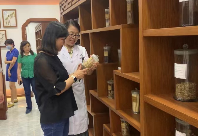 黑龍江省中醫藥科學院自主研發獨家中藥通過驗收