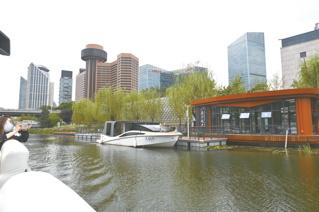 北京亮马河景观廊道打造城市风景线
