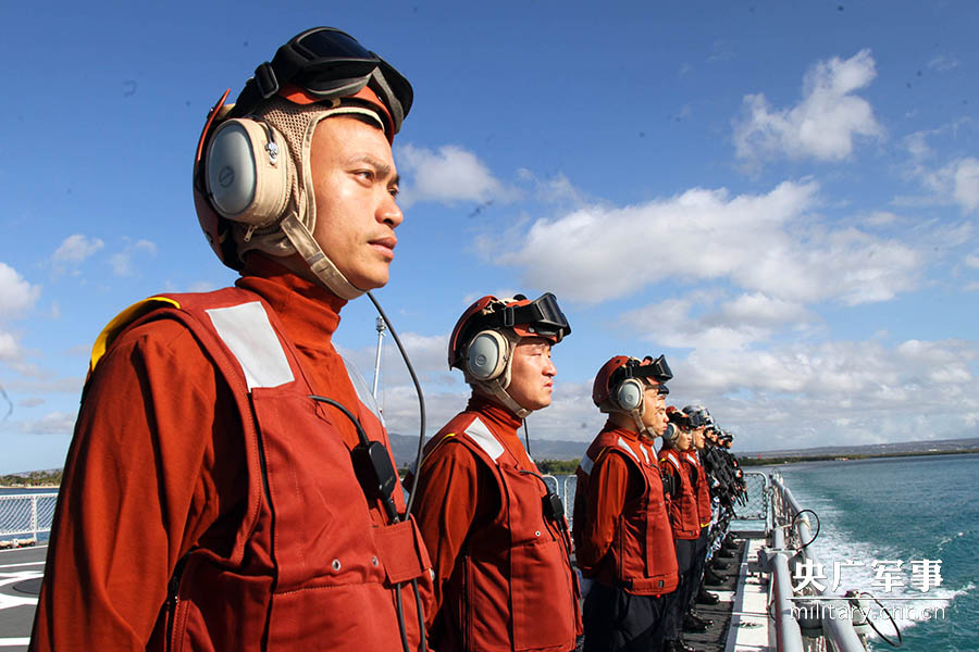 中国海军环太军演舰艇编队转入海上演习阶段