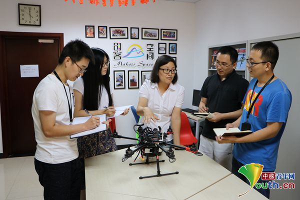 “中国青年五四奖章”获得者陆红:引航前沿 飞梦蓝天