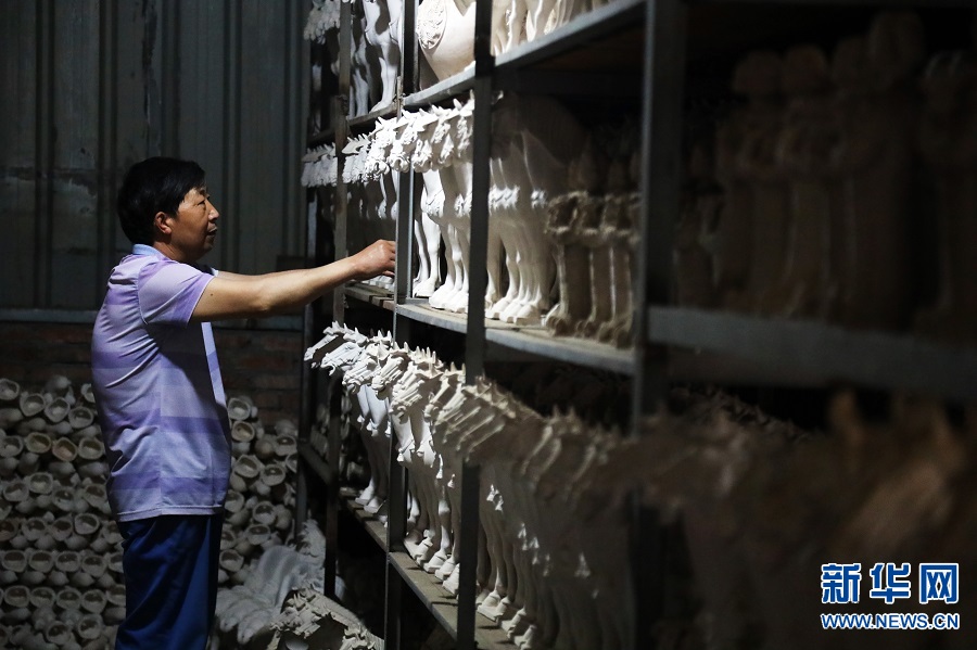 洛阳创建东亚文化之都 | 洛阳唐三彩：匠心传承经典 创新涂抹未来