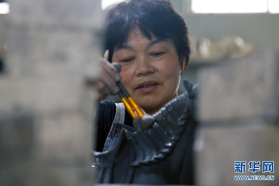 洛阳创建东亚文化之都 | 洛阳唐三彩：匠心传承经典 创新涂抹未来