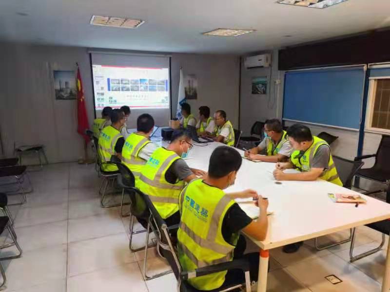 中建八局一公司海外公司开展凝心聚力“四个一”活动