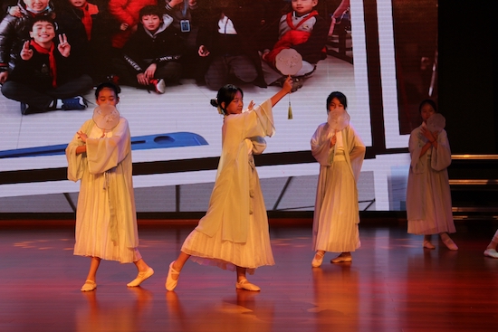 苏州工业园区星湾学校举行2022届六年级毕业典礼