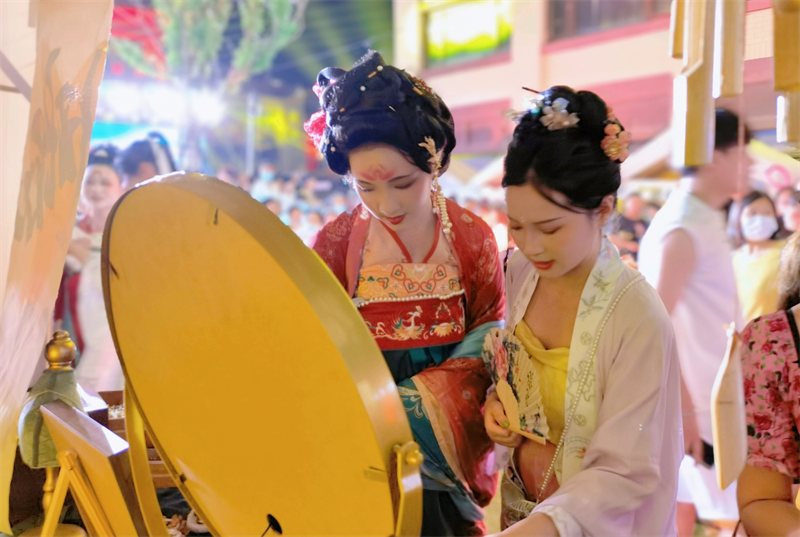 茯茶镇，推开一扇新门_fororder_图片4