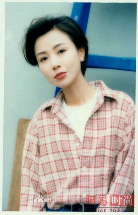 上世纪港台当红女星的"少女时代"！