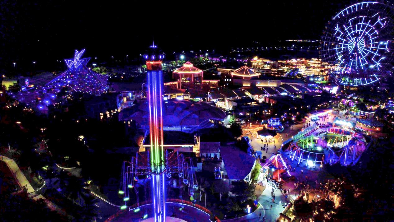 消暑自由！ 三亞海昌不夜城冰爽狂歡躥紅網絡