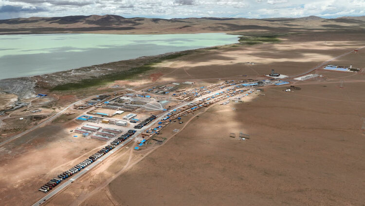 问记者丨中国海拔最高县是怎么搬迁的？