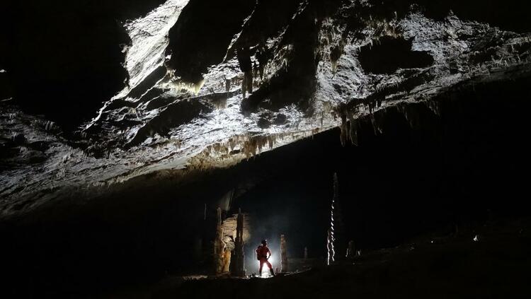 廣西發現中國第二個雲朵石洞穴奇觀