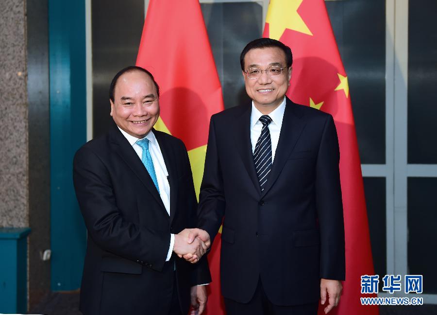 李克强会见越南总理 越方称尊重中方南海立场