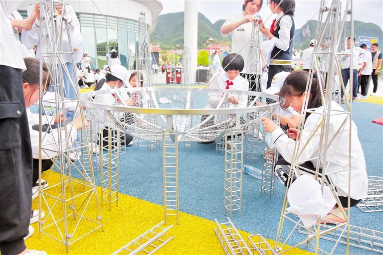 （中首）研学旅行 贵州文旅市场新蓝海_fororder_e5891487-ad29-4132-aaa8-4feed90a1ce6