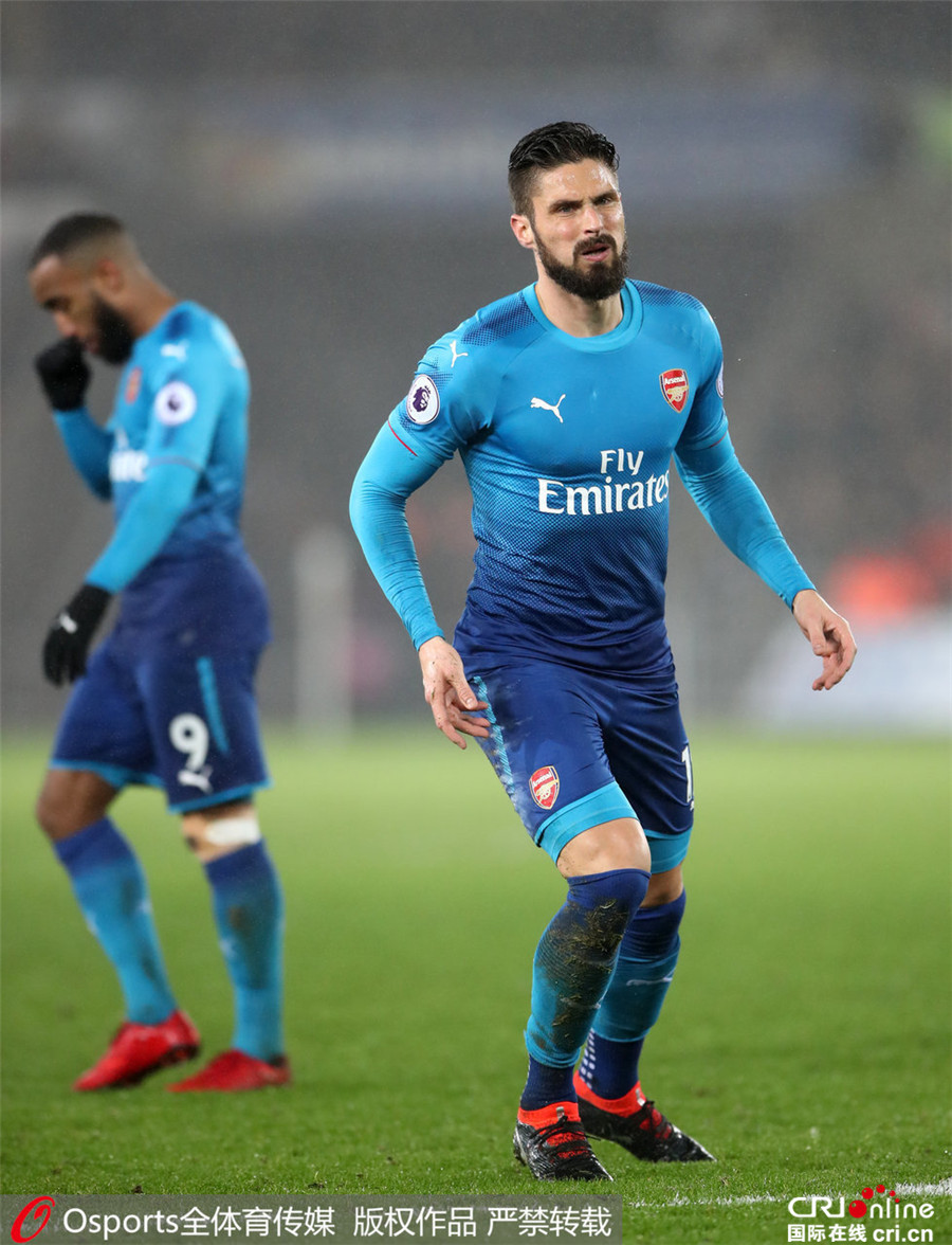 英超斯旺西31胜阿森纳厄齐尔助攻蒙雷亚尔破门