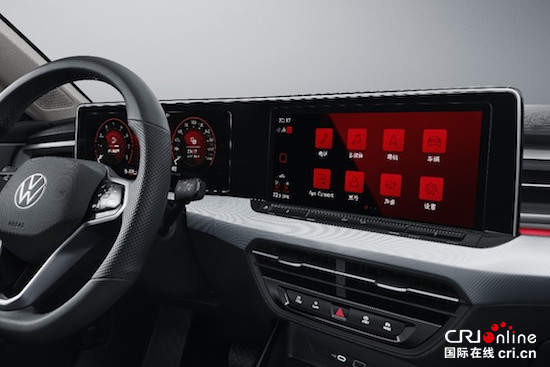 拉风轿跑 凌渡L颜值实力都火辣_fororder_image004