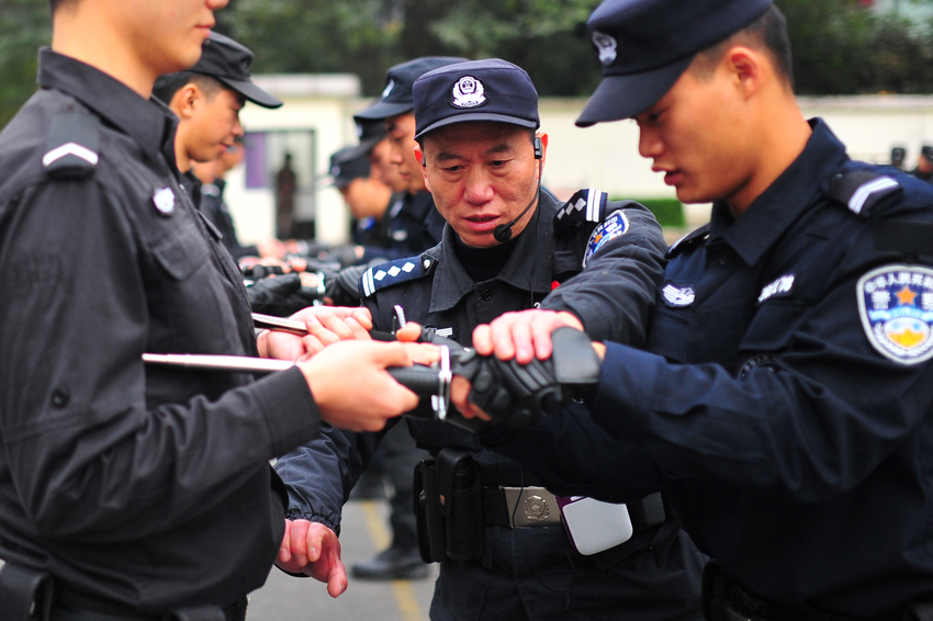 兵守国警护城重庆江北民警书写铁血人生