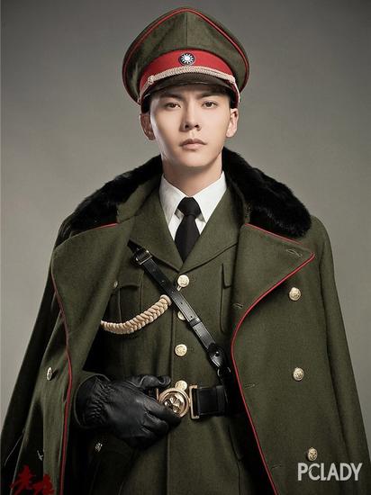 《老九門》張藝興儒雅文藝PK陳偉霆霸道總裁