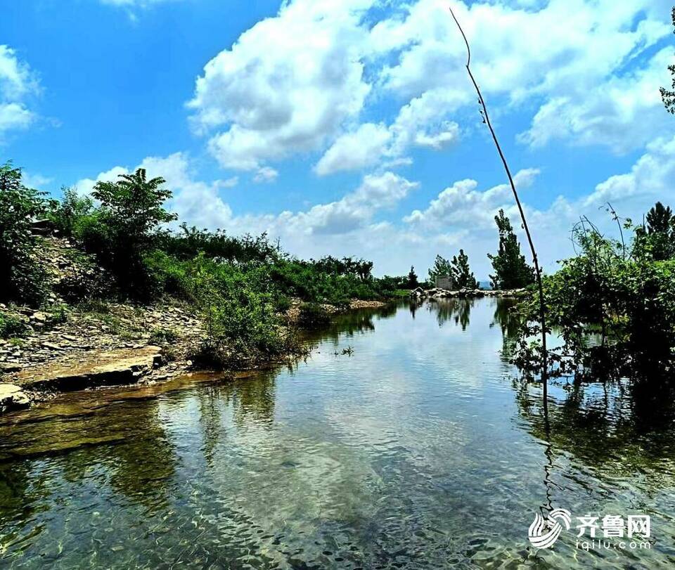 雨后山泉喷涌洁白如练！枣庄薛城安阳山美成一幅画