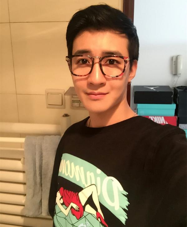 《家有儿女》里刘星的死党键盘 现在这么帅！-家有儿女|键盘|刘星-东北网娱乐