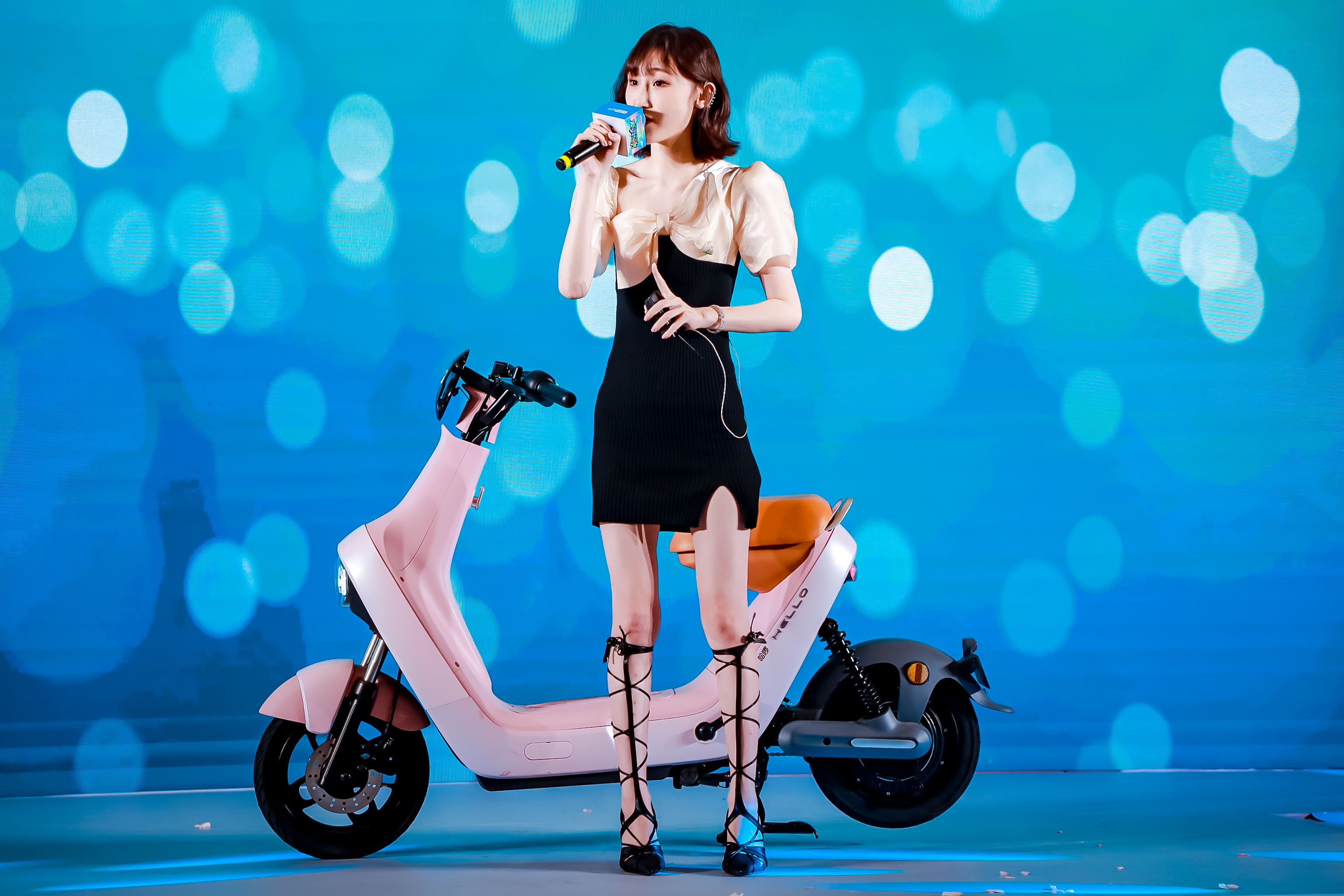 电动车界粉丝节再创新玩法717哈啰骑葩秀秀出领先智能