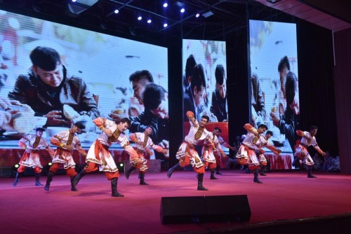 到人民中去 北京市文联文化交流活动走进新疆和田