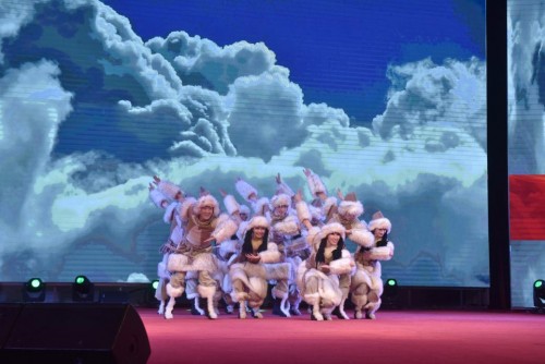 到人民中去 北京市文联文化交流活动走进新疆和田