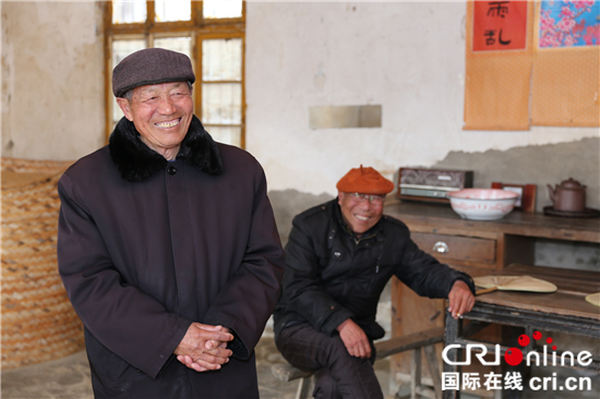 【媒体走基层专题 CRI专稿】中国农村改革第一村启示：改革靠集体 创新在路上