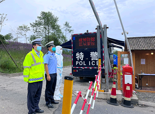 眉山公安：举全警之力 下最大决心 坚决打赢疫情防控阻击战_fororder_眉山公安民警在疫区工作-供图-眉山市公安局（1）