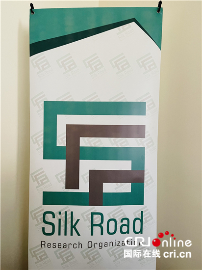 （他们让世界读懂中国）《习近平谈治国理政》达利文版译者：这部著作为全世界共同发展提供中国方案_fororder___172.100.100.3_temp_9500031_1_9500031_1_1_1a18c5f0-8520-4b00-815d-7e20026933a5