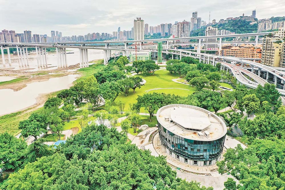 重庆：珊瑚公园两江四岸治理提升工程8月完工