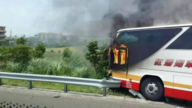 噩耗丨辽宁团游览车在台湾起火26人罹难