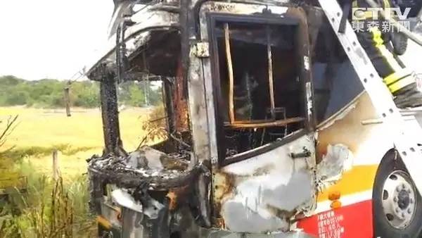 噩耗丨辽宁团游览车在台湾起火26人罹难