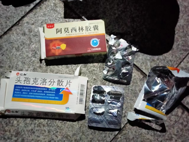 百日行动丨生死时速十分钟 铜梁民警成功救下轻生男子