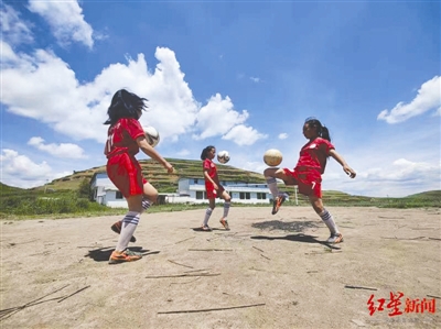 （转载）第二座中国女足主题球场将建在凉山瓦吾小学