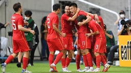 1比0中国香港队  国足选拔队以胜利收官东亚杯