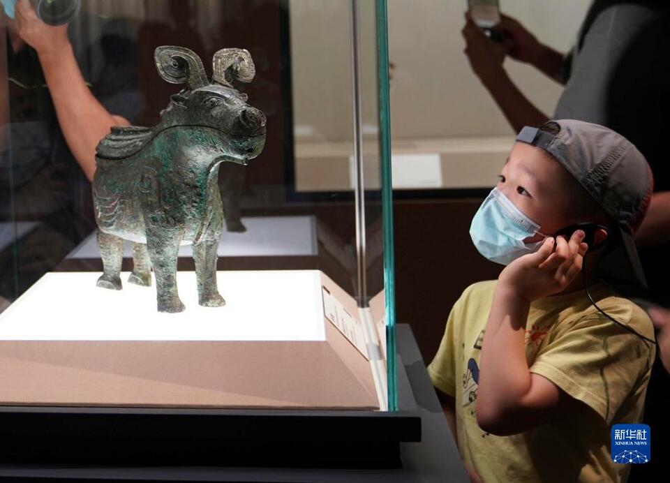 河南文物亮相上海博物館 講述“何以中國”