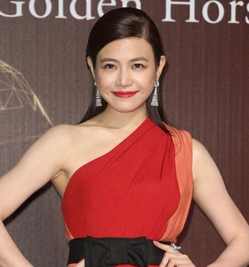 扯證+懷孕+大婚,陳妍希小籠包髮型的蛻變之路